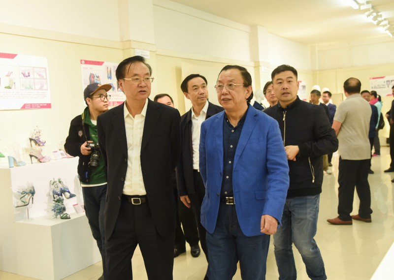 亚洲色欲色欲大片WWW无码