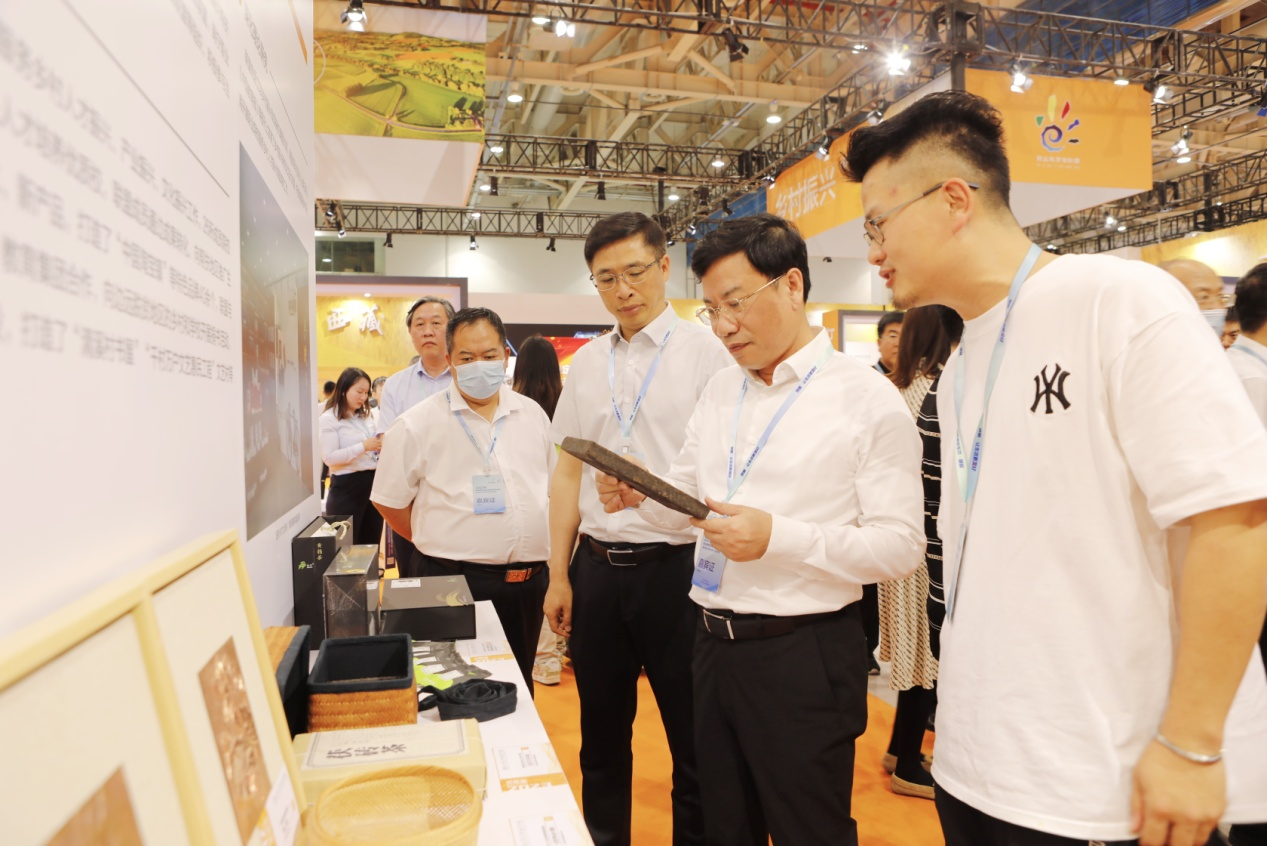 亚洲色欲色欲大片WWW无码