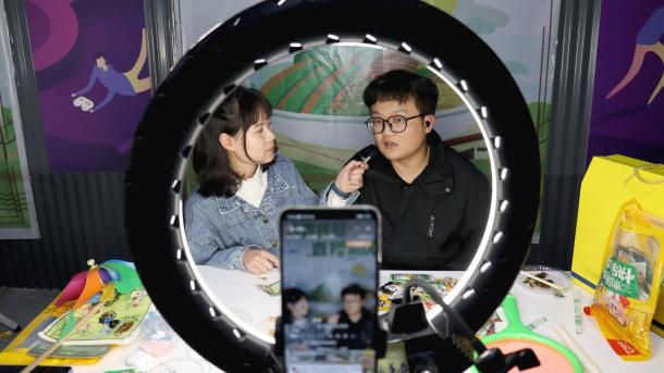 亚洲色欲色欲大片WWW无码