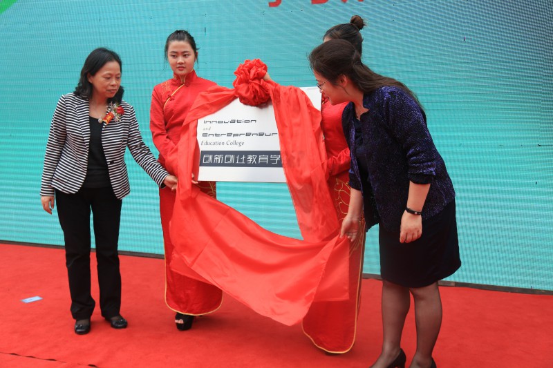 亚洲色欲色欲大片WWW无码