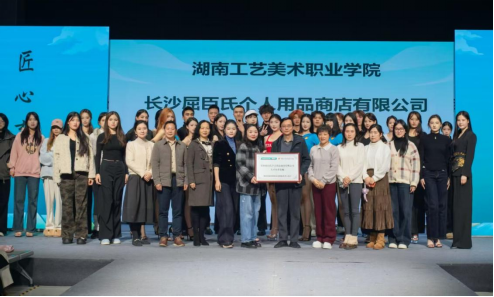 亚洲色欲色欲大片WWW无码