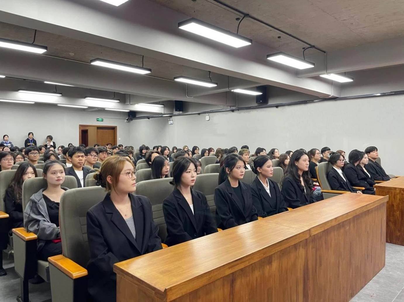 1ee12acd77c3966339f9a0a839fd9dc