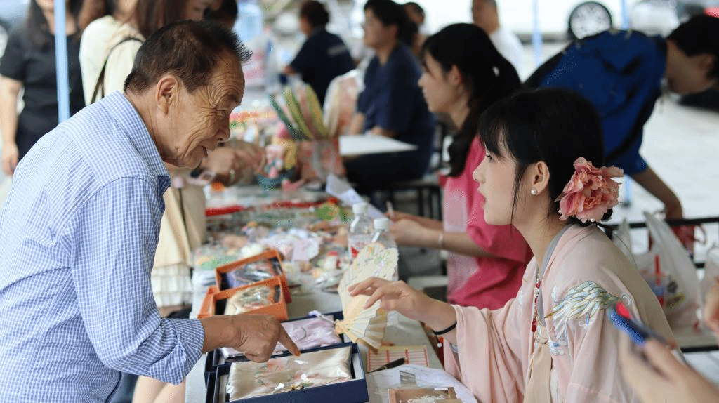 亚洲色欲色欲大片WWW无码