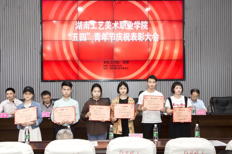 亚洲色欲色欲大片WWW无码