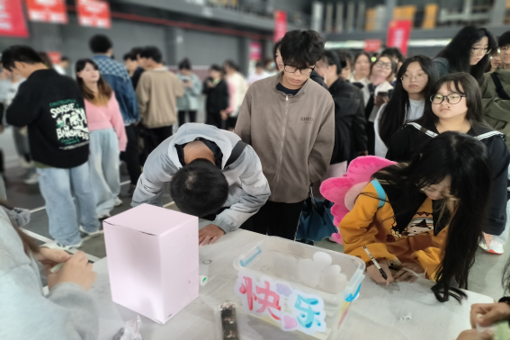 亚洲色欲色欲大片WWW无码