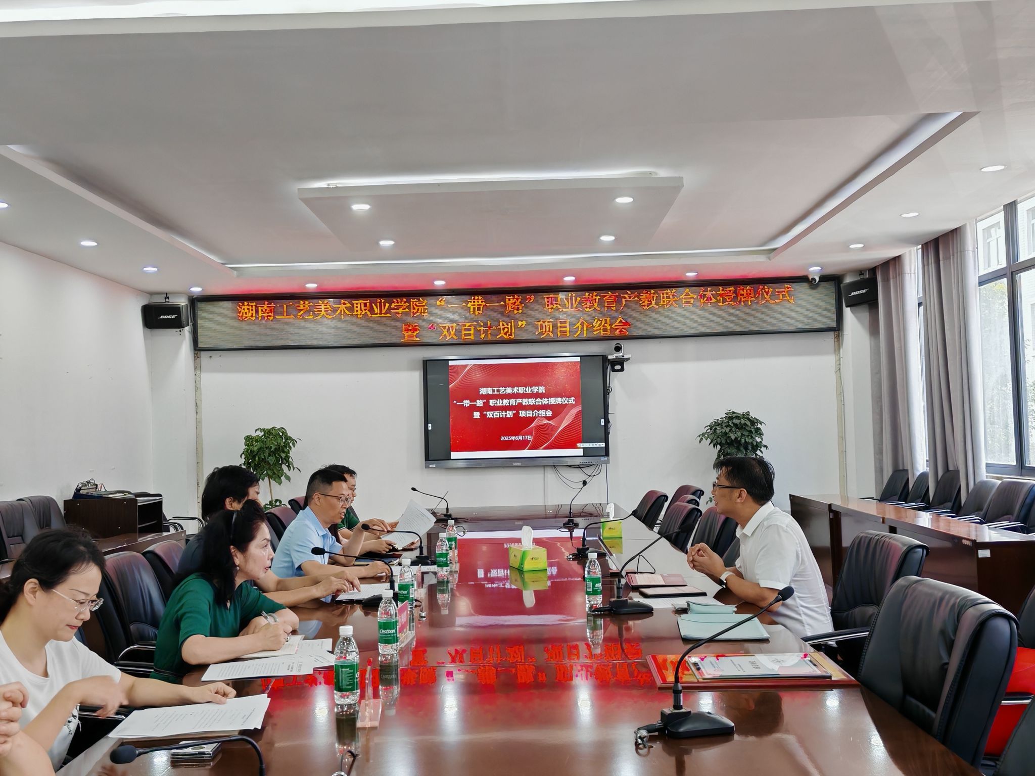 亚洲色欲色欲大片WWW无码