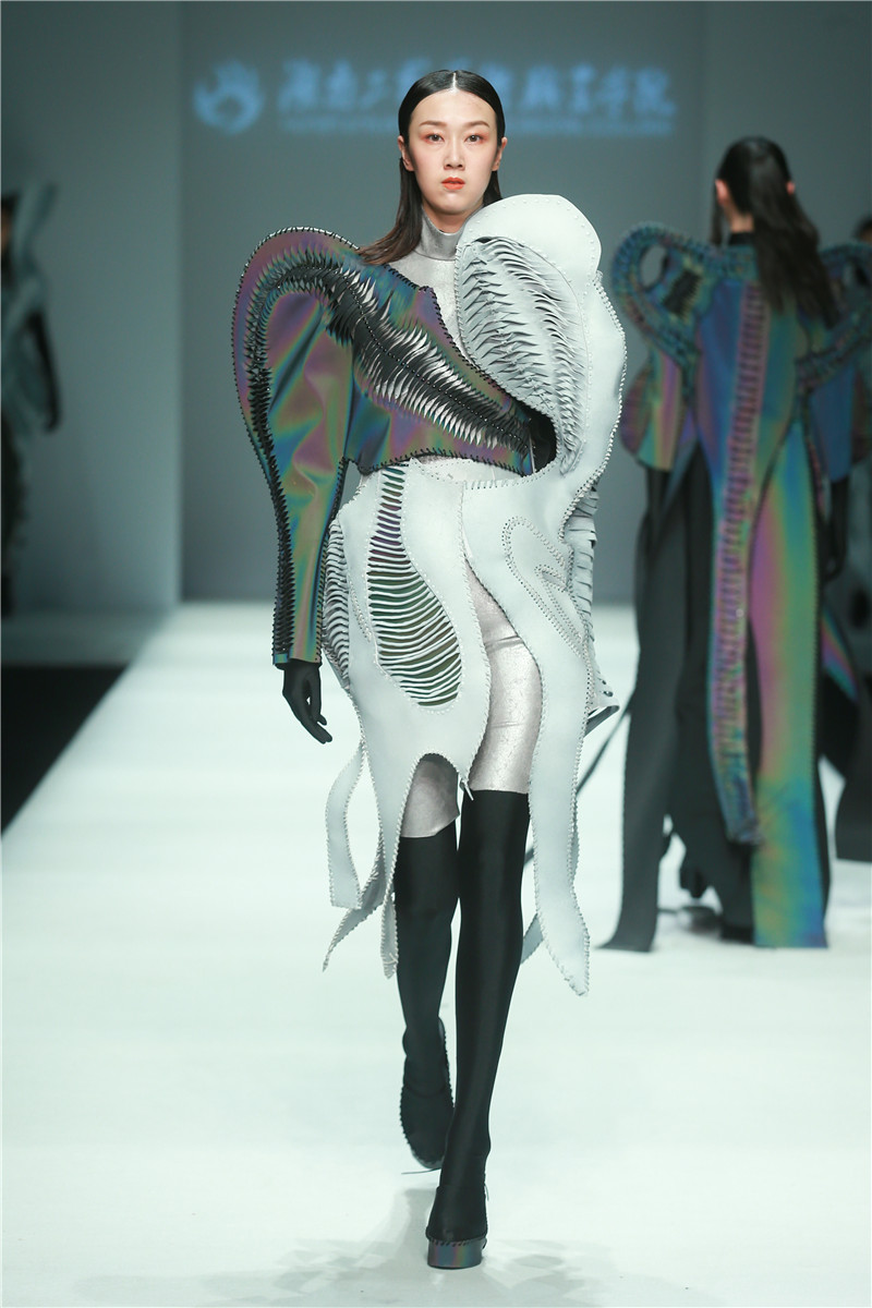 亚洲色欲色欲大片WWW无码