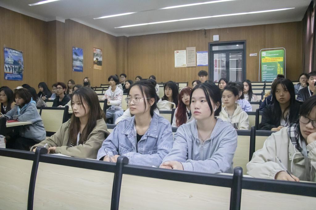 亚洲色欲色欲大片WWW无码