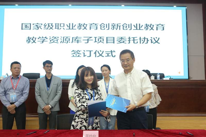 亚洲色欲色欲大片WWW无码